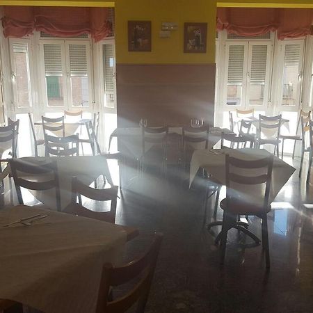 Hostal Restaurante San Juan Molina de Aragon Exterior foto